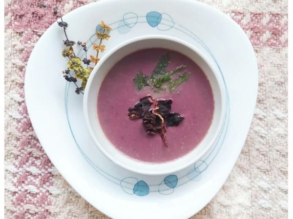 Pancarlı Havuçlu Çorba Nasıl Yapılır? Evde Kolay Pancarlı Havuçlu Çorba Tarifi